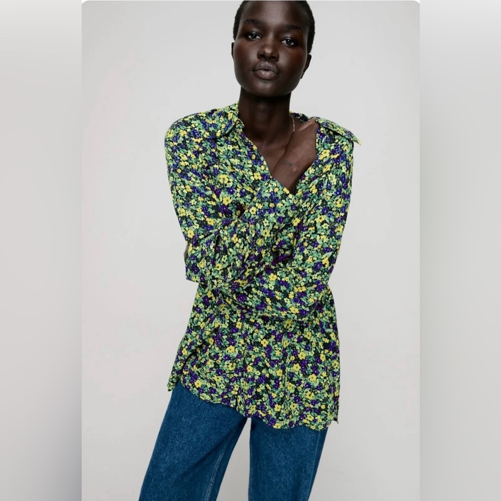 Zara Long Sleeve 100% Viscose Lightweight Bold Floral Button Down Blouse Shirt